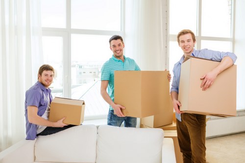 Narrow street access and parking considerations for removals in Notting Hill