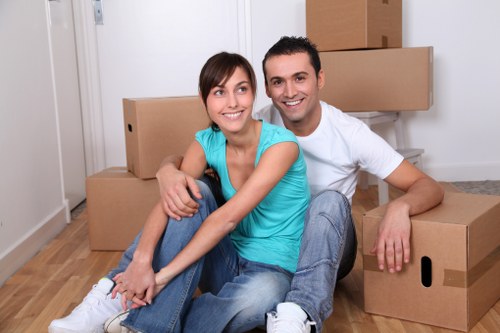 Unpacking service helping a new home in Notting Hill feel settled